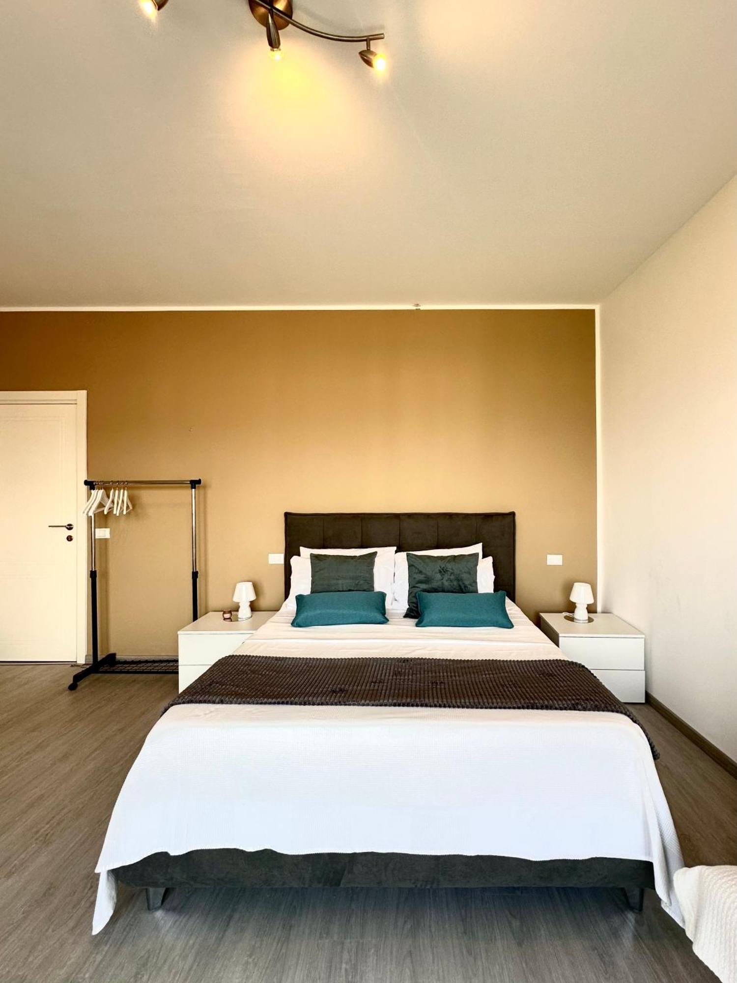 Apartment Fioriris Del *
